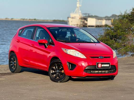 FORD FIESTA 1.6 MPI CLASS HATCH 8V FLEX 4P MANUAL